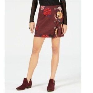 Size Medium Project 28 NYC Printed Lace-up Skirt